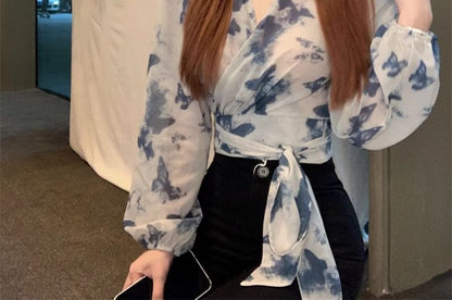 Top Dye V-Neck Long-Sleeve Tie Crop