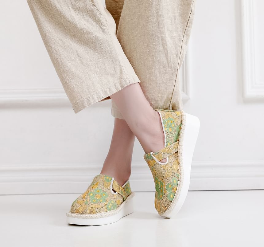 Slip-Ons Platform Lace