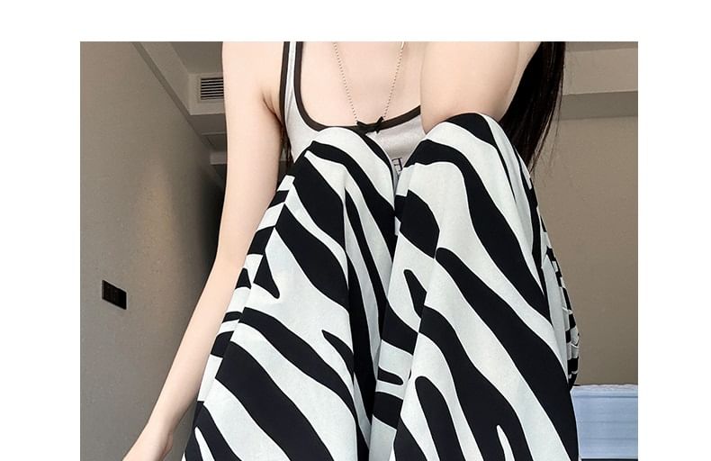 High Rise Animal Print Drawstring Wide Leg Sweatpants