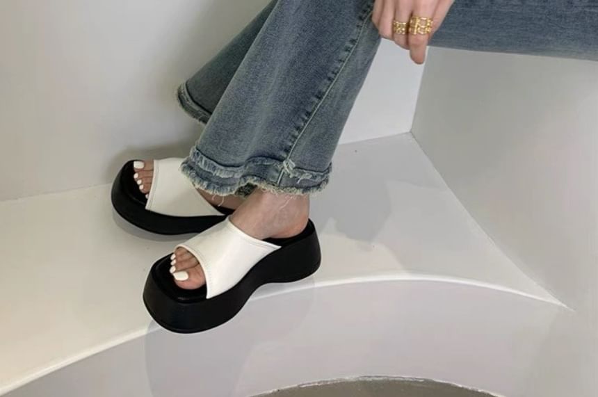 Two Tone Platform Slide Sandals