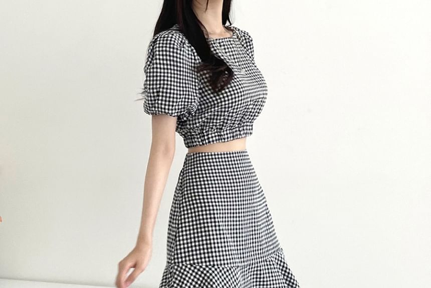 Set: Puff Sleeve Crew Neck Plaid Crop Top + High Rise Midi A-Line Skirt