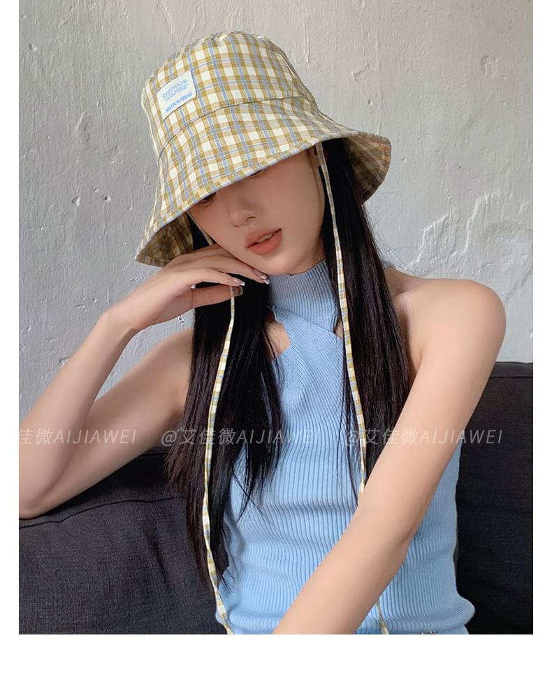 Lettering Applique Plaid Bucket Hat