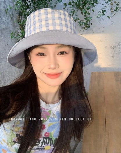 Hat Reversible Bucket Plaid