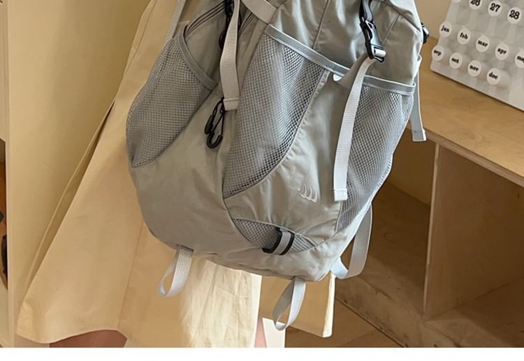 Multi-Pocket Star Mesh Panel Backpack Print