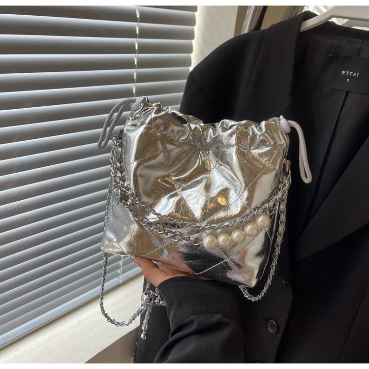 Chain Bucket Strap Bag Quilted