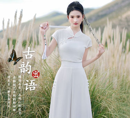 Traditional Chinese Short-Sleeve Stand Collar Plain Cutout Frog Buttoned Top / High Waist Cropped Culottes / Set