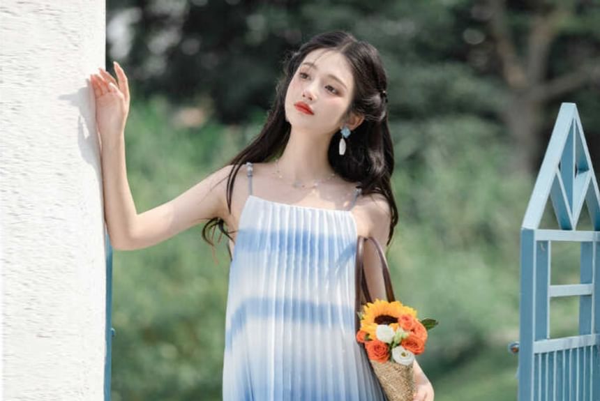 Set: Spaghetti Strap Tie Dye Pleated Midi A