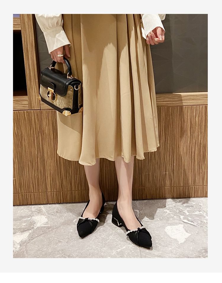 Faux Pearl Toe Pointed Pumps