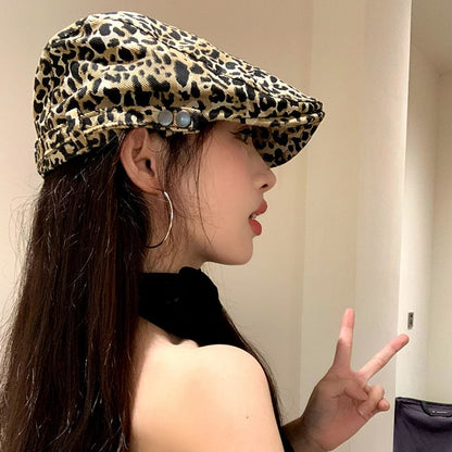 Flat Leopard Print Cap
