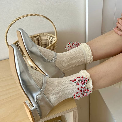 Chaussettes à motifs / avec nœud