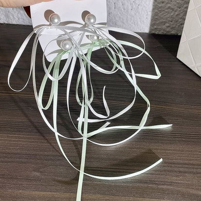 Faux Earring Bow Pearl