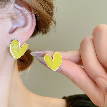 Stud Ear Heart