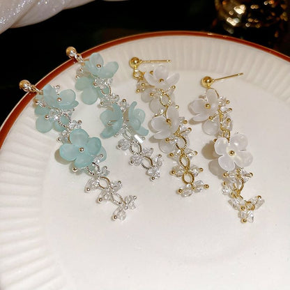 Floral Dangle Earring