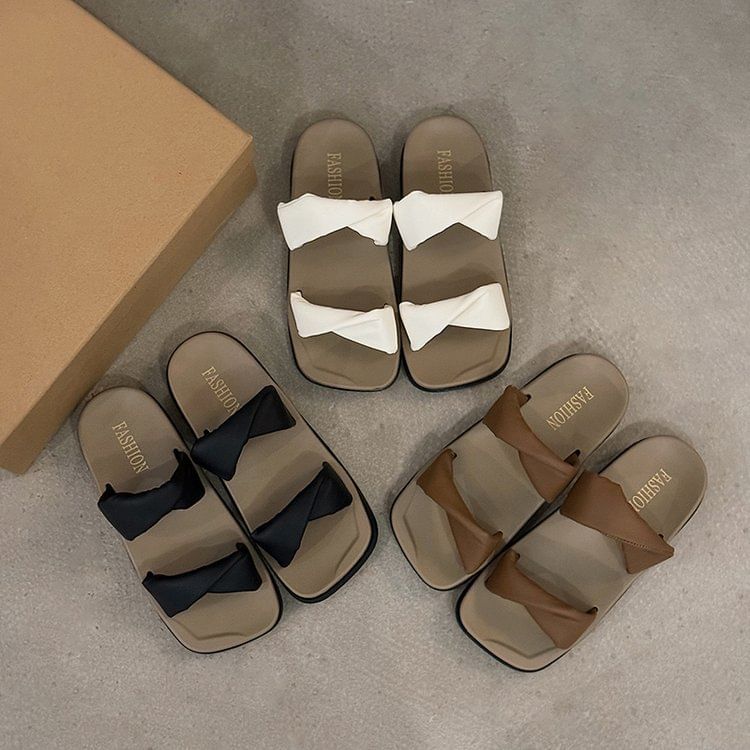 Plain Twist Slide Sandals