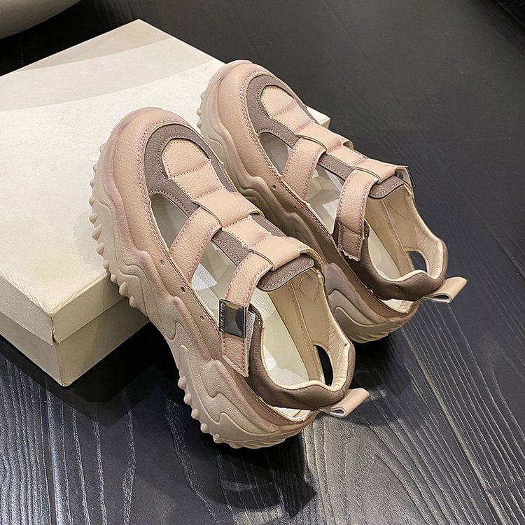 Platform Plain Buckled Sandals