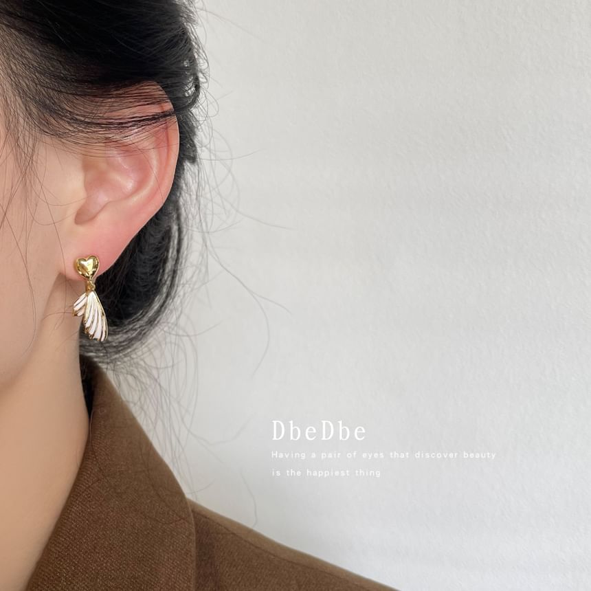 Clip Wing Heart On Drop Earring Asymmetrical