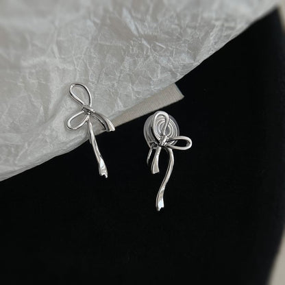 On Clip Bow Earring