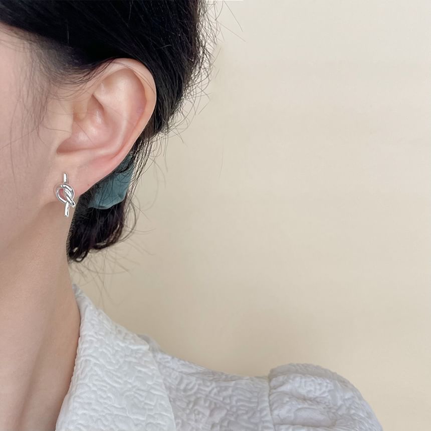On Clip Knotted Earring