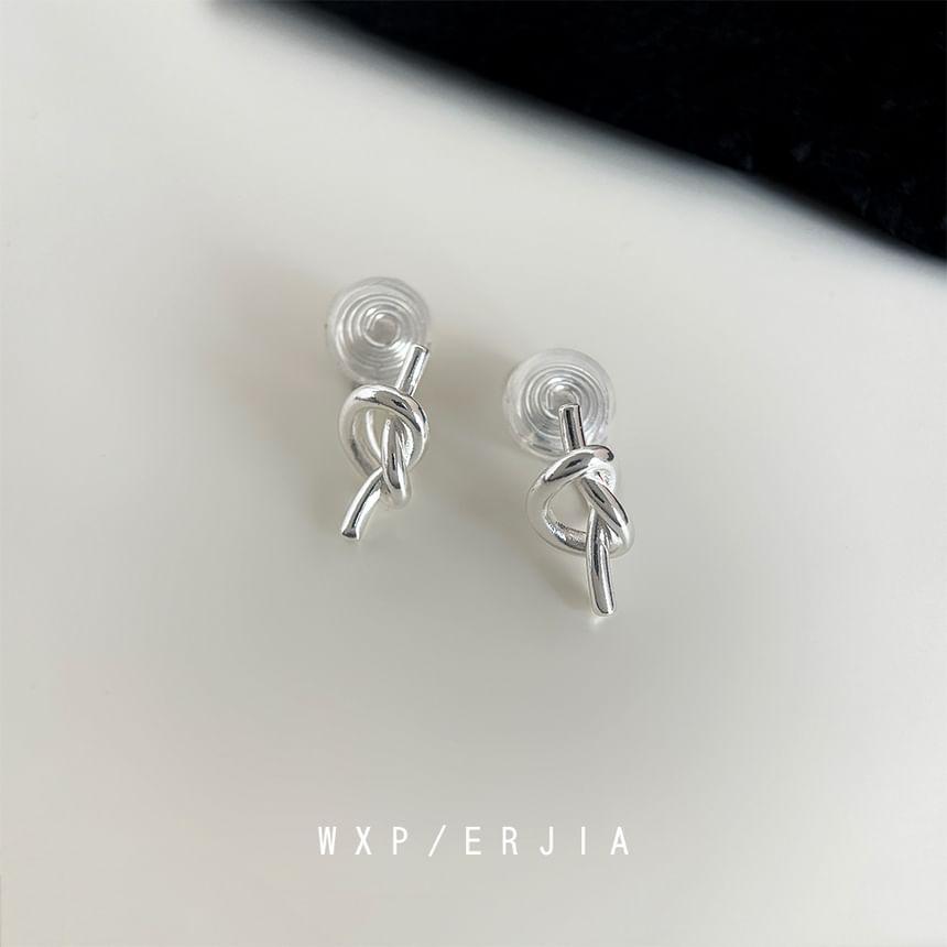 On Clip Knotted Earring