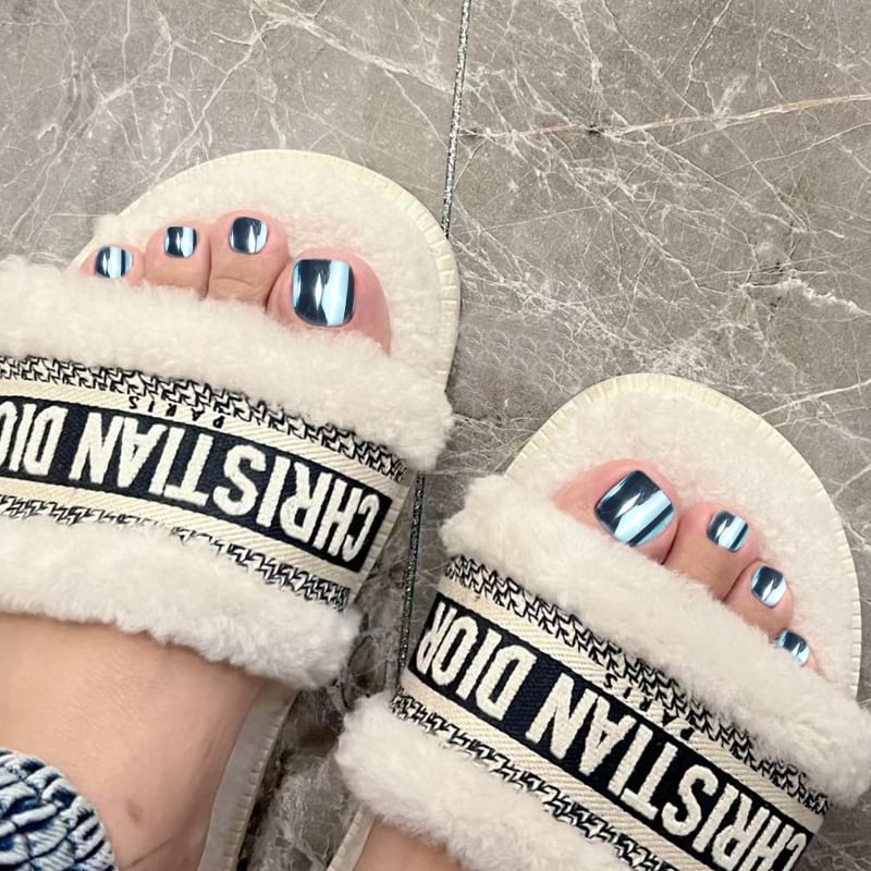 Metallic Press On Toenail