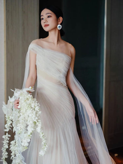 One Shoulder Tulle Sheath Evening Dress