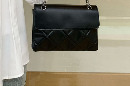 Flap Chain Quilted Shoulder Bag