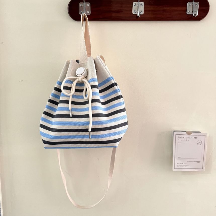 Drawstring Patterned Bag Knit Bucket