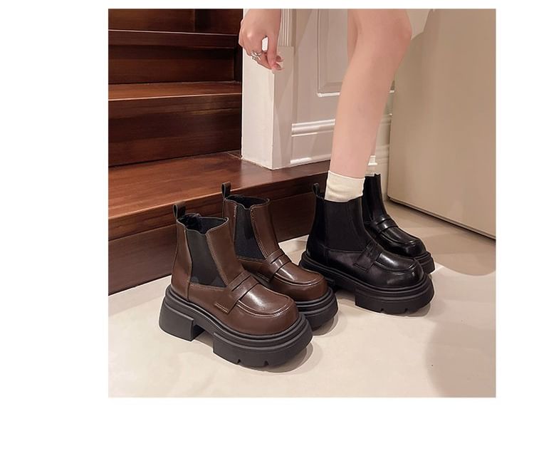 Platform Short Chelsea Boots