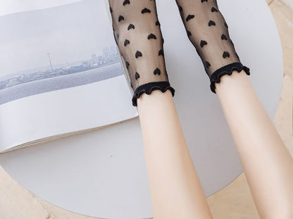 Heart Print Lettuce Edge Mesh Socks