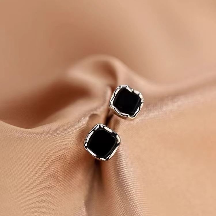 Sterling Silver Rhinestone Stud Earring