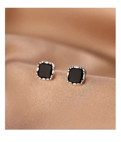 Sterling Silver Rhinestone Stud Earring