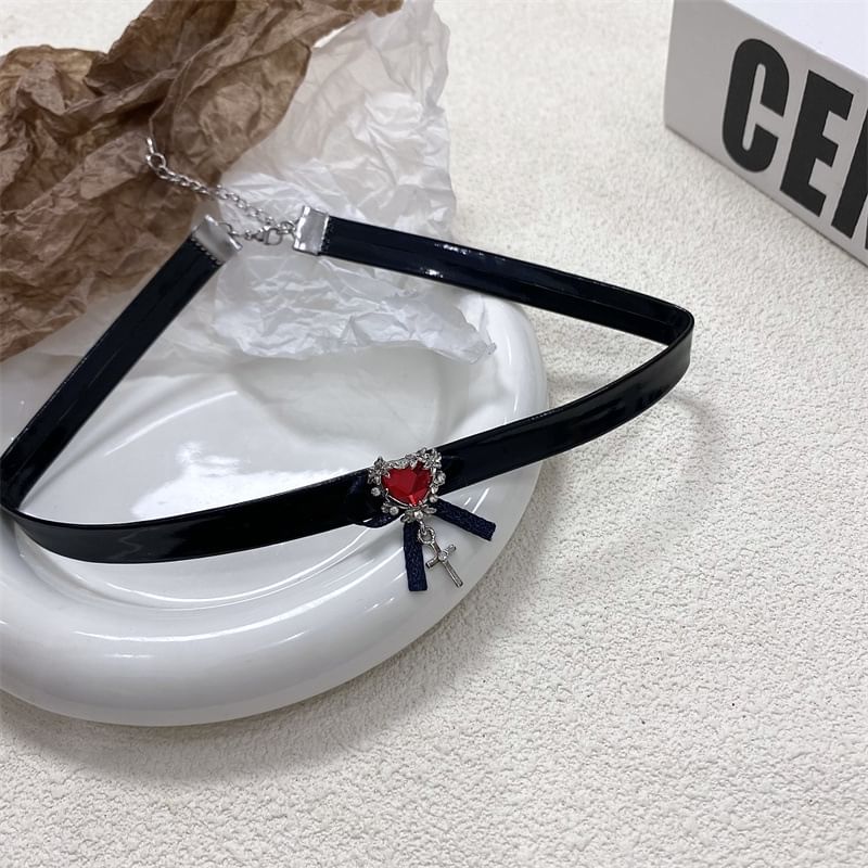 Necklace Leather Faux Choker Cross Rhinestone /