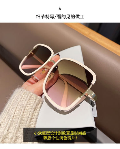 Oversized Sunglasses Square