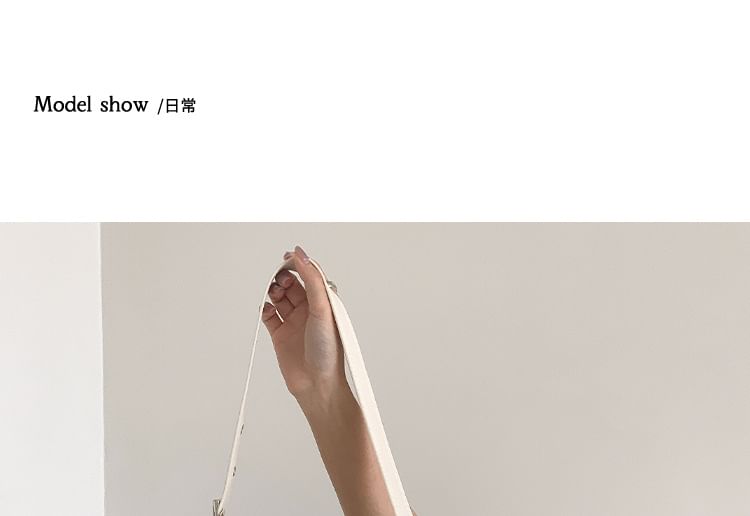 Shoulder Buckled Bag Plain Leather Faux