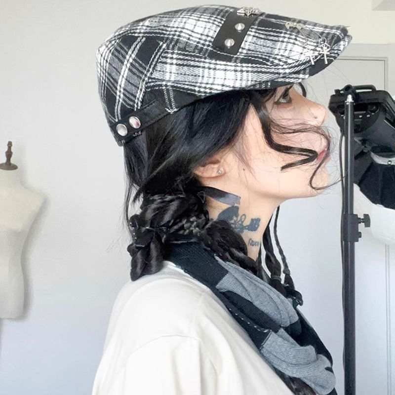Plaid Accent Newsboy Pin Cap