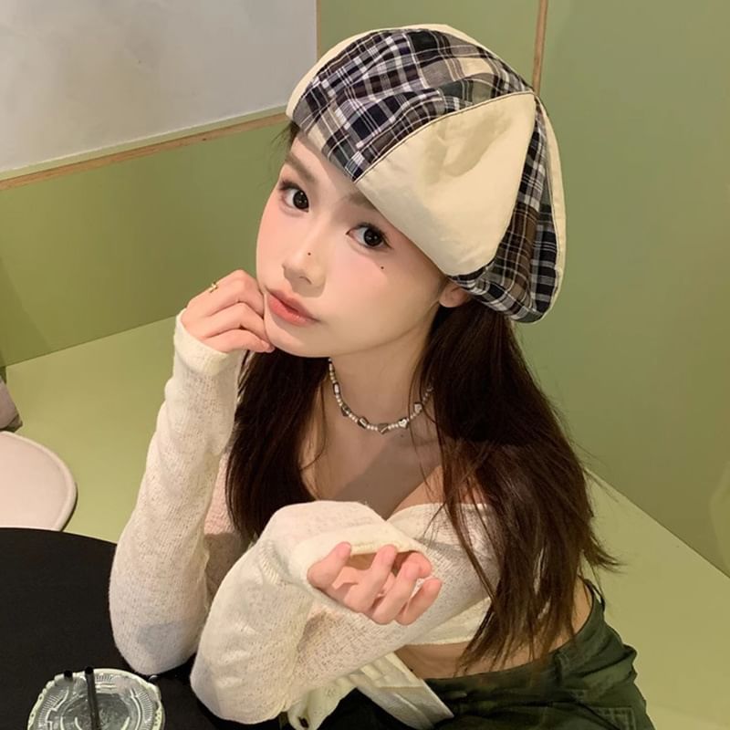 Panel Beret Plaid