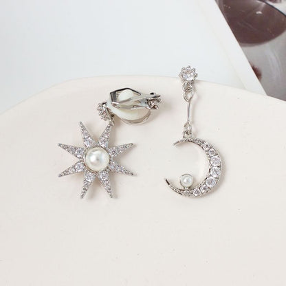 Dangle Asymmetrical Star Alloy Rhinestone Faux Pearl Moon Earring