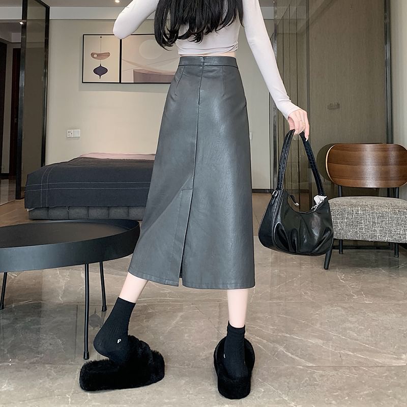 Jupe trapèze mi-longue en similicuir uni à taille haute