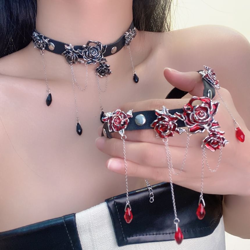 Leather Choker Rose Alloy Faux