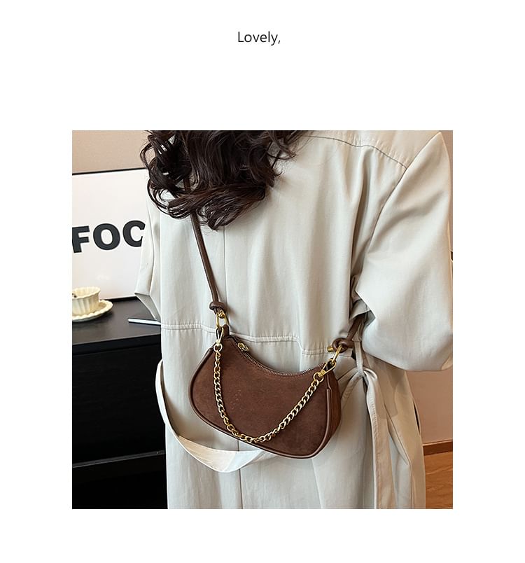 Chain Strap Crossbody Bag