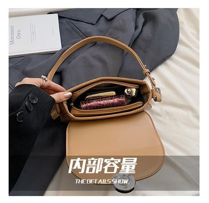 Flap Crossbody Bag Two Straw Tone