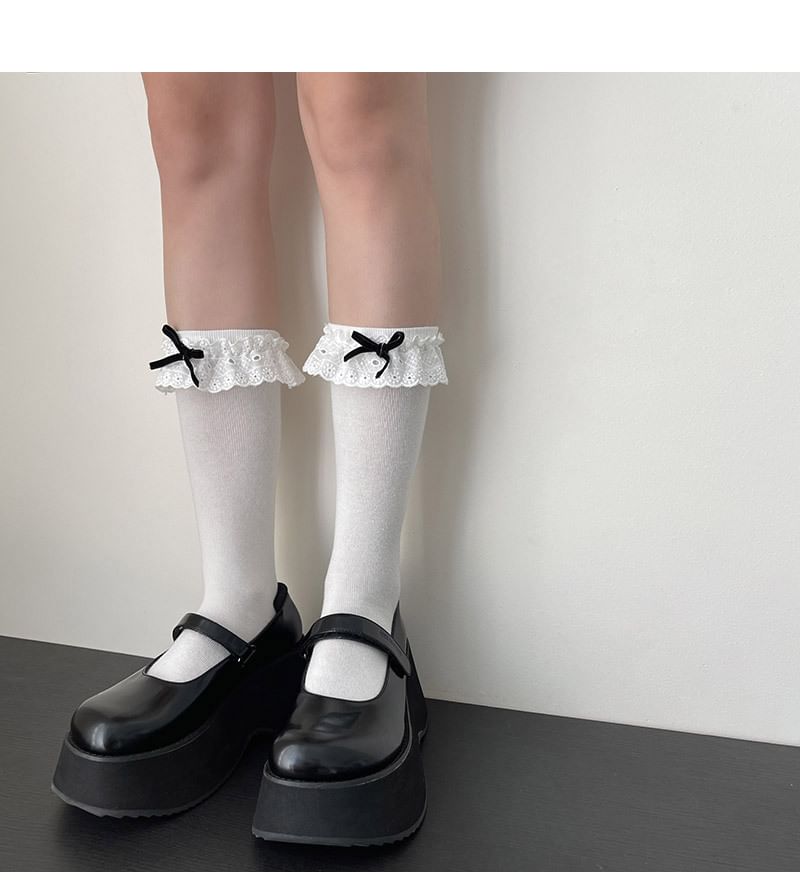 Bow Eyelet Lace Trim Socks