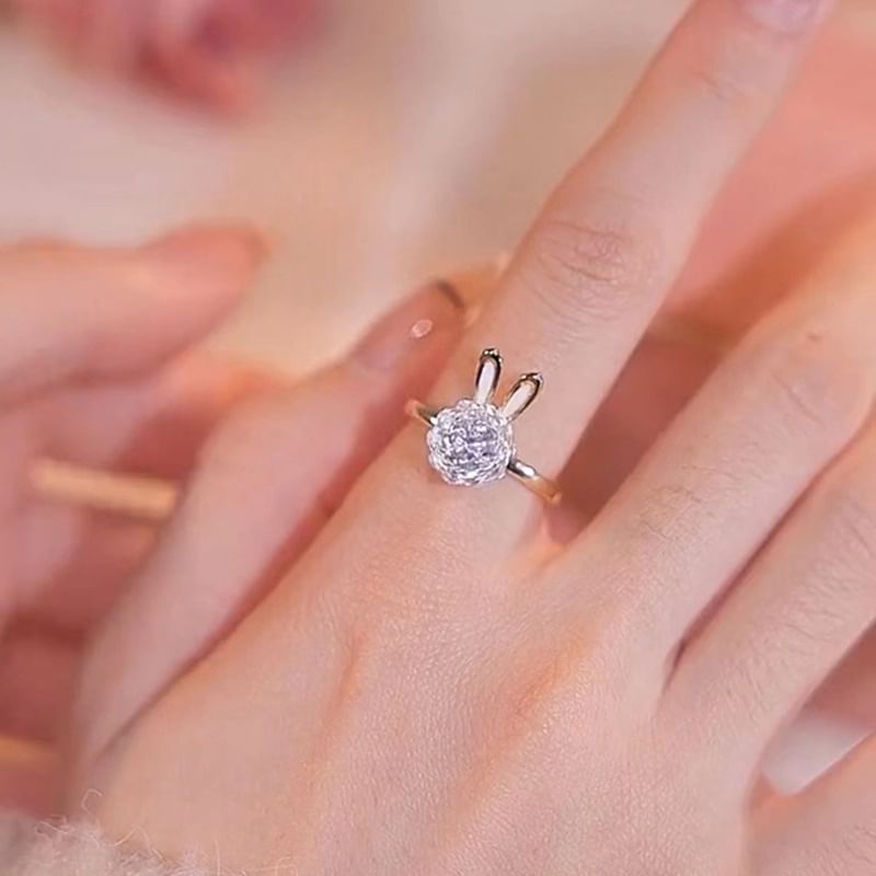 Necklace Rabbit Pendant Ring Alloy Open Rhinestone /