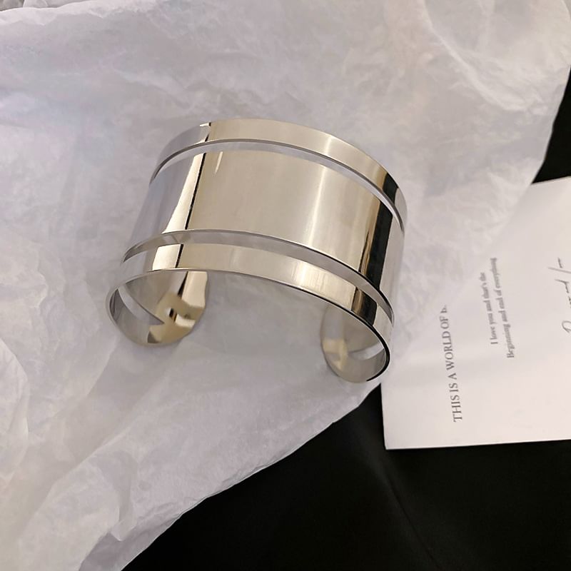 Bangle Polished Open Layered Alloy