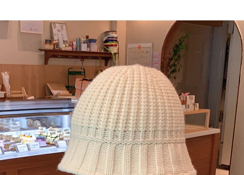 Knit Cloche Hat