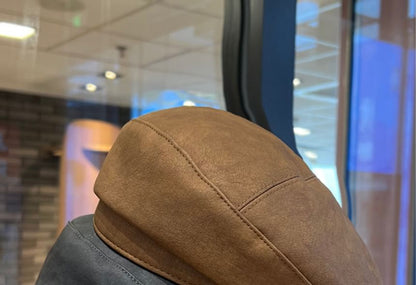 Béret uni en similicuir