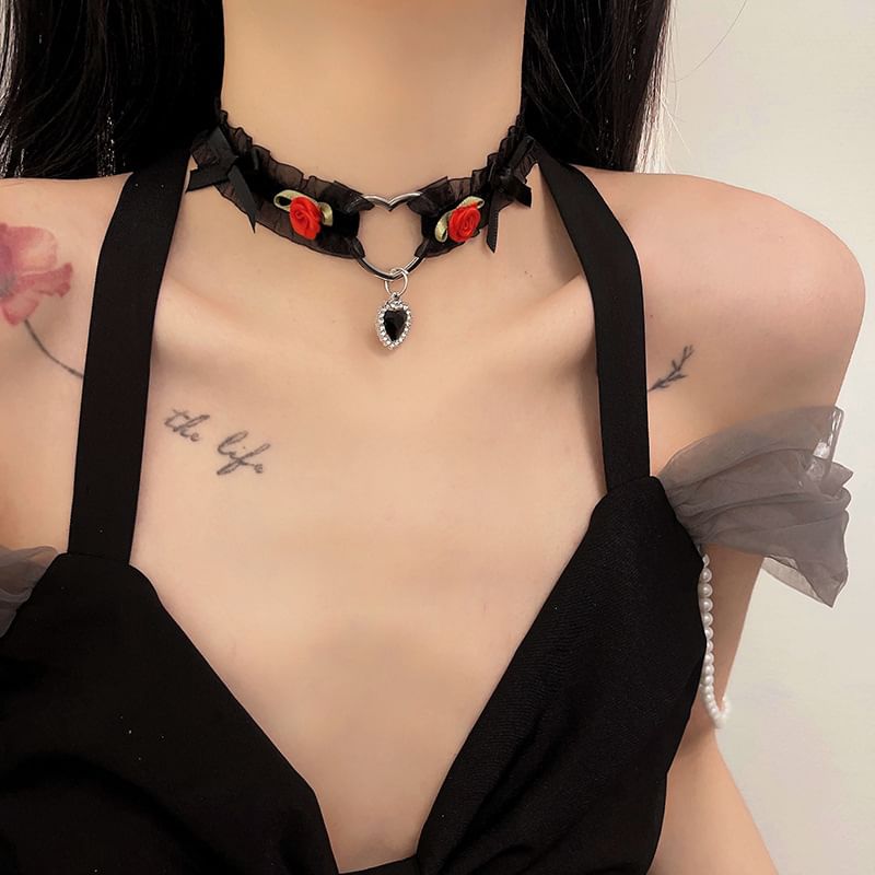 Rose Pendant Choker Tulle Heart Bow