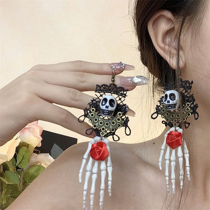 Choker / Lace Skull Earring