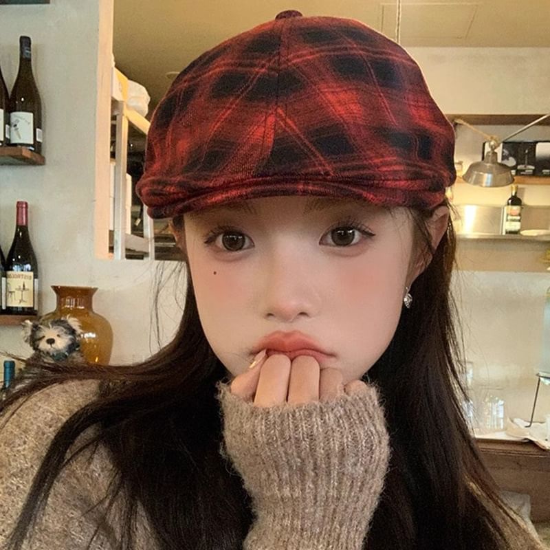 Cap Plaid Flat