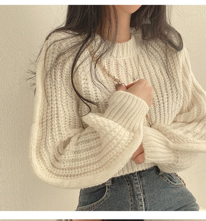 Soft Bubble-Sleeve Cropped Sweater